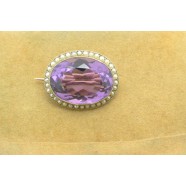 ANTIQUE GOLD AMETHYST AND SEED PEARL BROOCH 
